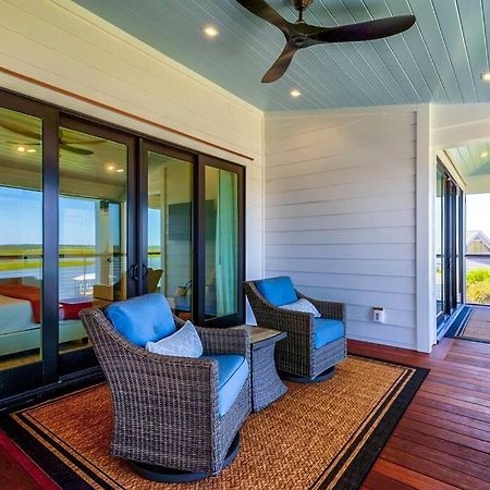 New Waterfront Home With Deep Water Dock Isle of Palms Eksteriør billede
