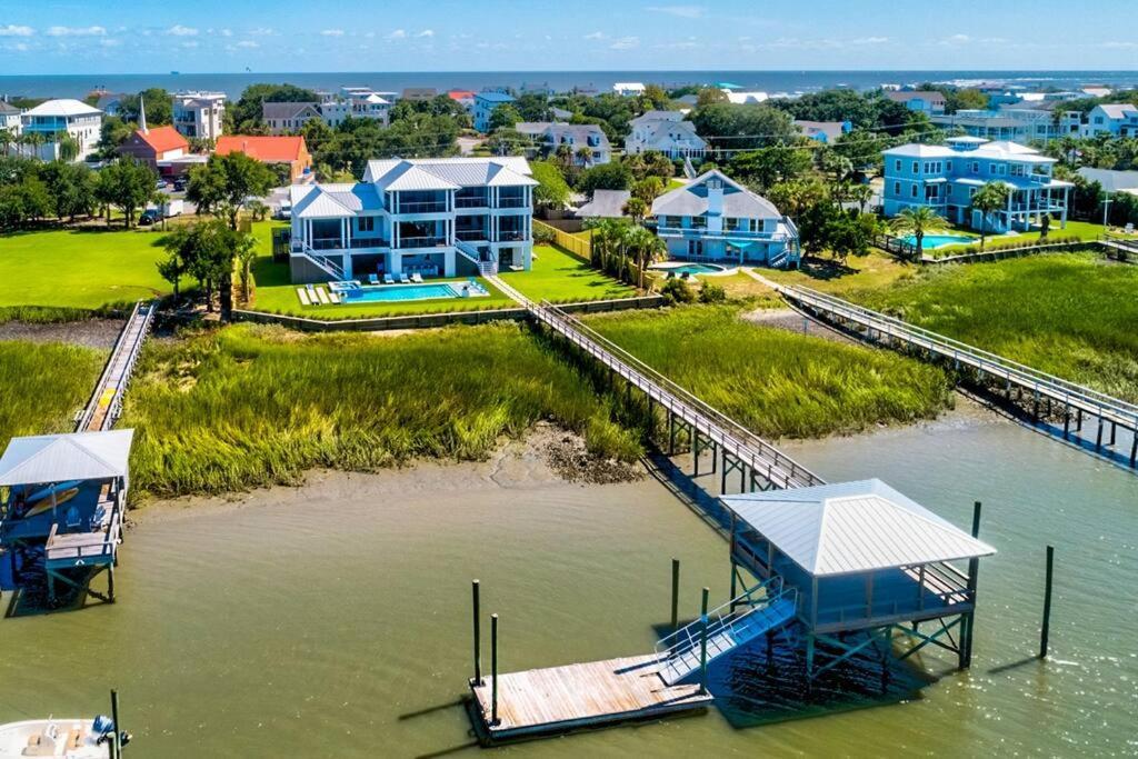New Waterfront Home With Deep Water Dock Isle of Palms Eksteriør billede